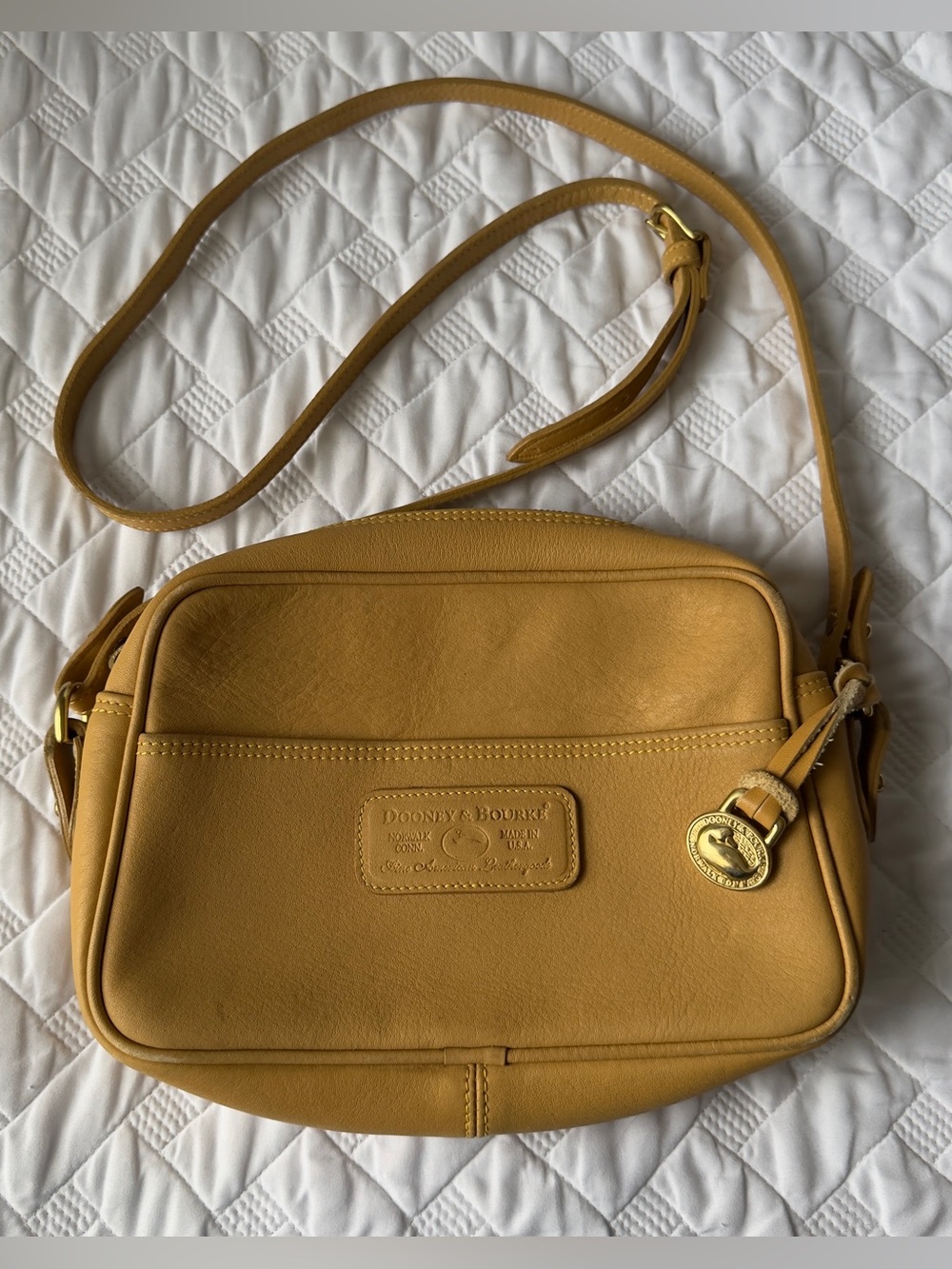 Dooney & Bourke Rare Vintage Pebbled Leather Mini Crossbody Bag USA TAN